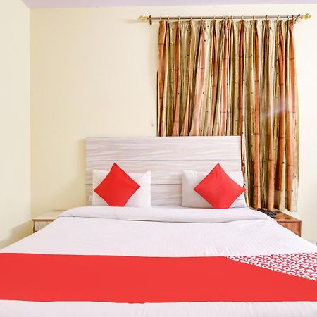 Hotel O 74192 Vishwakarma Palace Delhi  Dış mekan fotoğraf